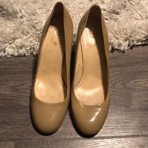 Nude / Tan Kate Spade Wedge